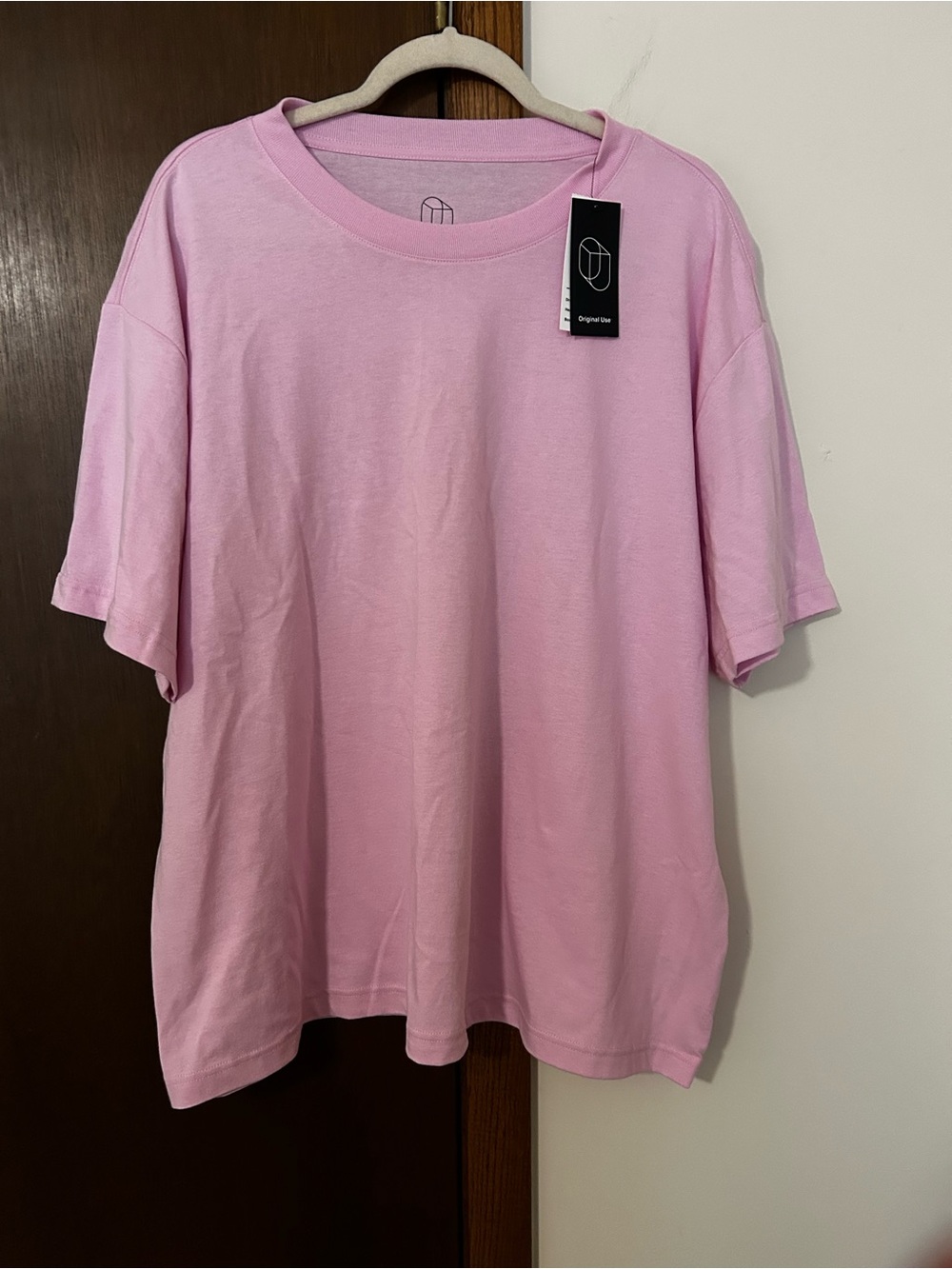Original Use womans Light Pink Short Sleeve Crewneck Tee